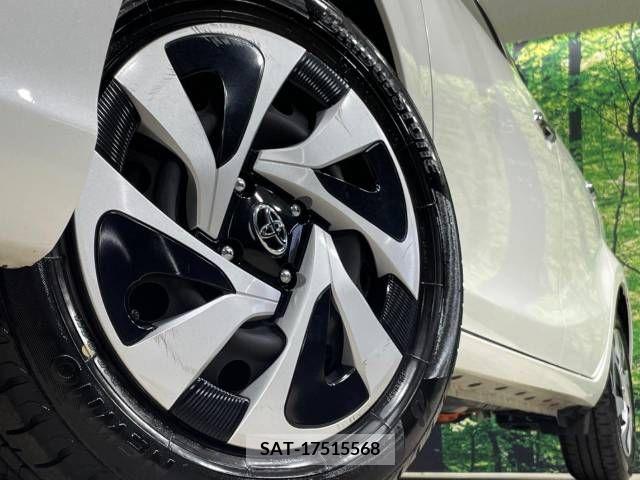 Toyota AQUA 2019-10 356155-13
