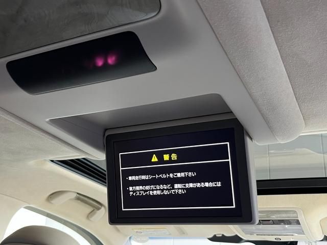 Lexus LS 2011-03 184668-6