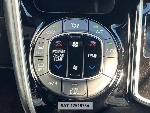 Toyota VOXY 2020-11 346677-11