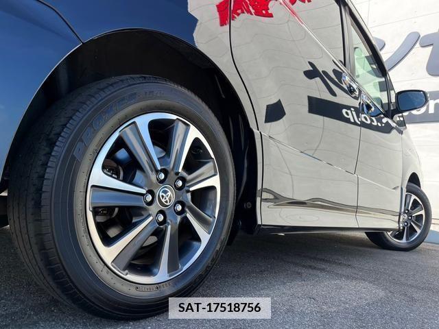 Toyota VOXY 2020-11 346677-19