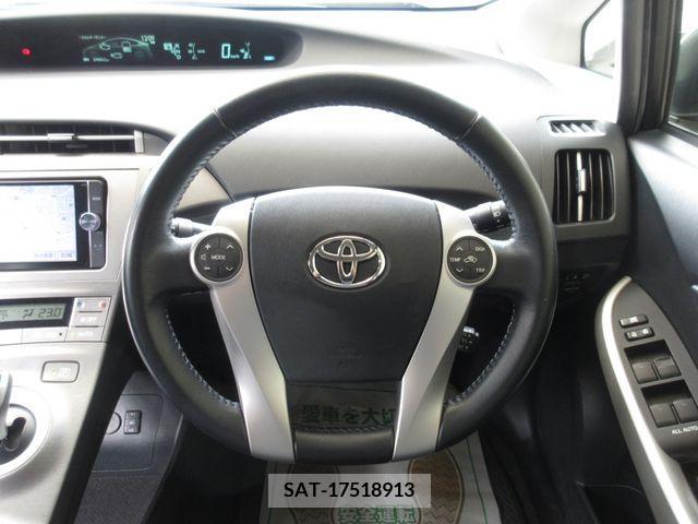 Toyota PRIUS PHV 2012-09 201165-15