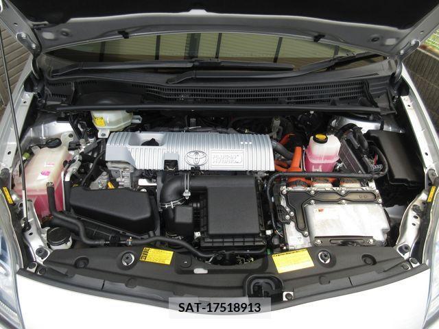 Toyota PRIUS PHV 2012-09 201165-3