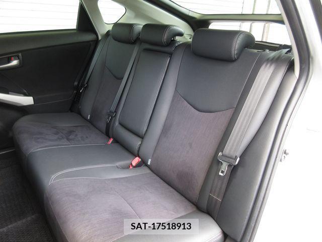 Toyota PRIUS PHV 2012-09 201165-10