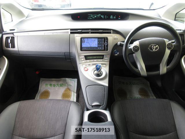 Toyota PRIUS PHV 2012-09 201165-14