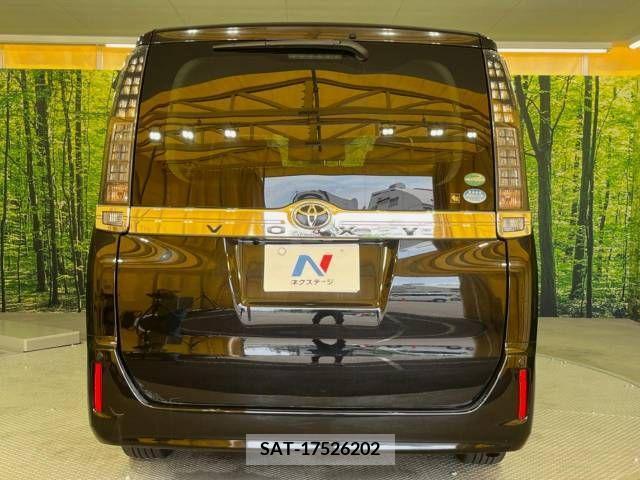 Toyota VOXY 2016-02 394952-15