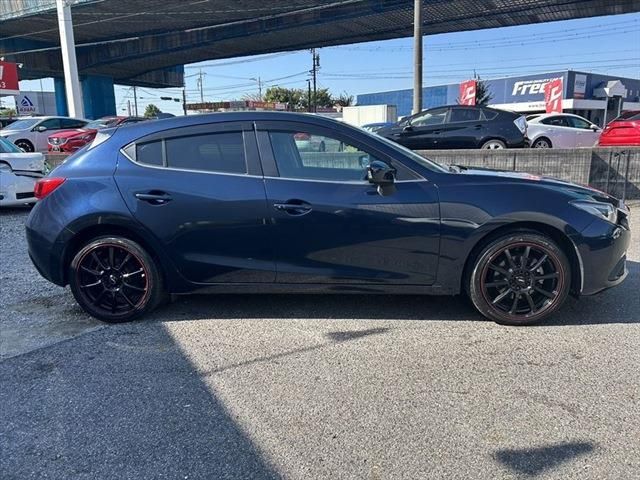 Mazda AXELA SPORT 2014-09 18109-3