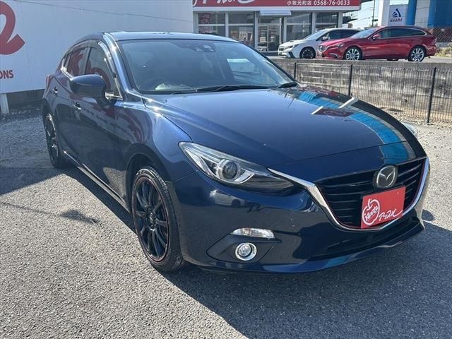Mazda AXELA SPORT 2014-09 18109-2
