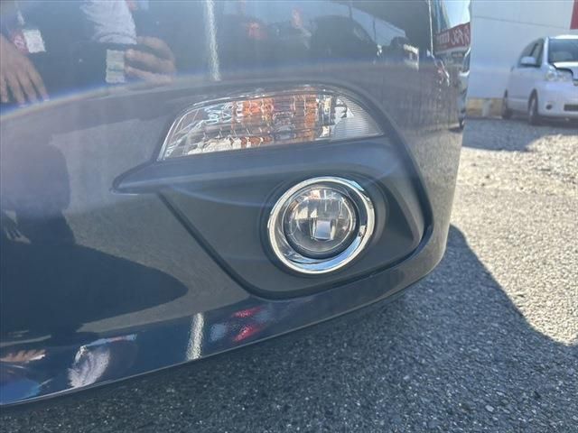 Mazda AXELA SPORT 2014-09 18109-10