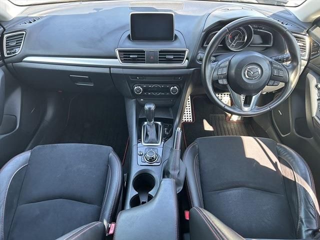 Mazda AXELA SPORT 2014-09 18109-18
