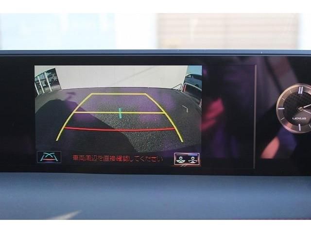 Lexus UX 2020-03 191855-2