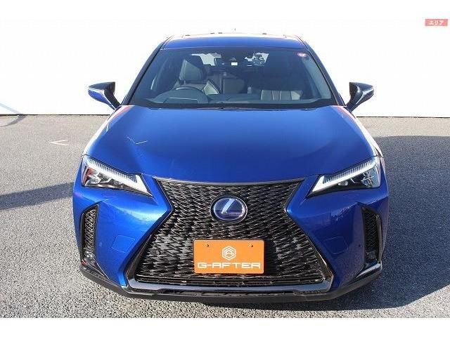 Lexus UX 2020-03 191855-5