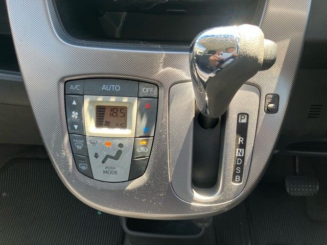 Daihatsu MOVE 2013-06 6958-18
