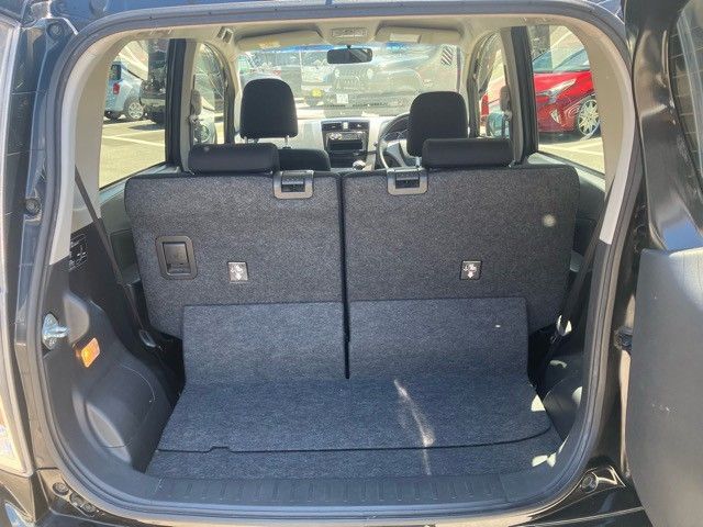 Daihatsu MOVE 2013-06 6958-15