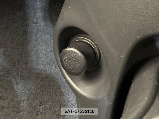 Nissan MARCH 2016-02 363195-7
