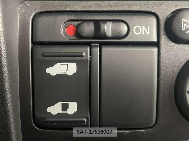 Honda FREED SPIKE 2014-08 270674-7