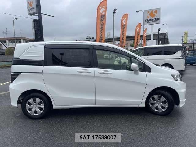 Honda FREED SPIKE 2014-08 270674-5