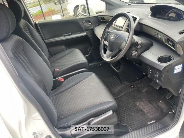 Honda FREED SPIKE 2014-08 270674-13