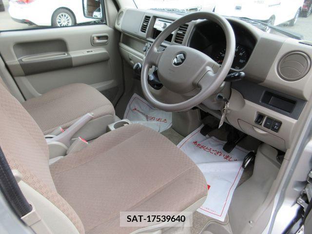 Suzuki EVERY 2012-07 214425-12