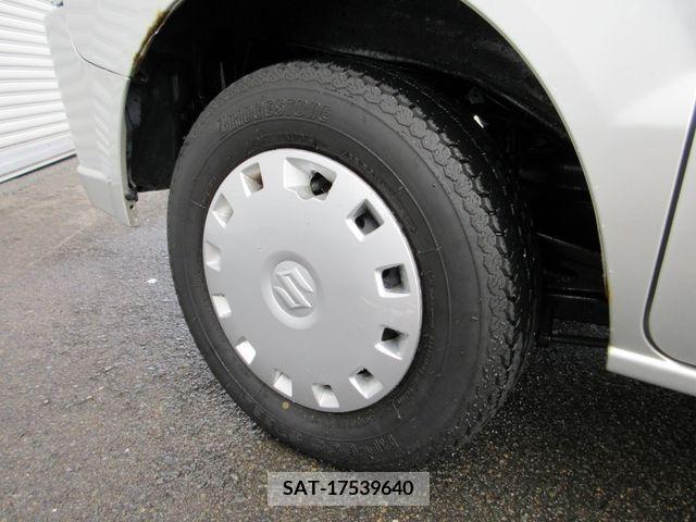 Suzuki EVERY 2012-07 214425-6