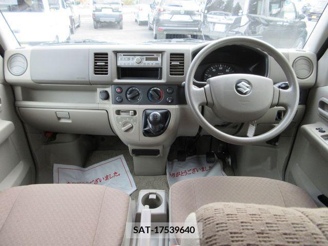 Suzuki EVERY 2012-07 214425-1