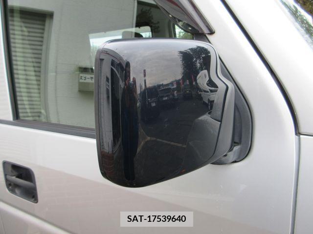 Suzuki EVERY 2012-07 214425-7