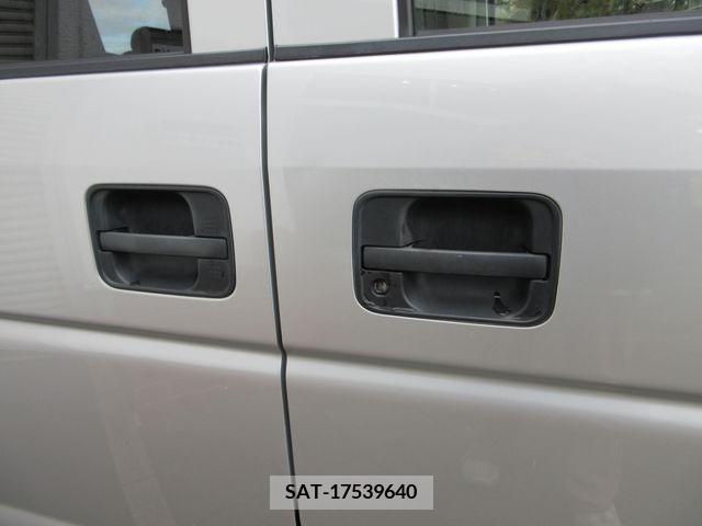 Suzuki EVERY 2012-07 214425-8