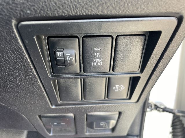 Toyota HILUX 2020-04 17508-14