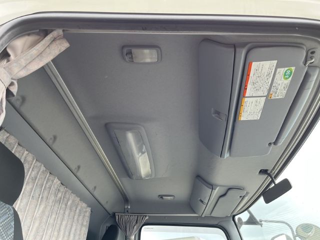 Hino RANGER 2005-08 4726-22
