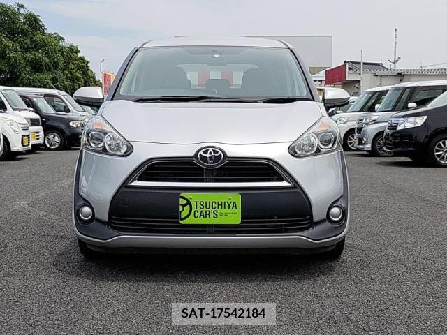 Toyota SIENTA 2017-01 285066-8