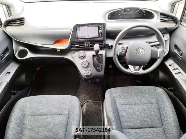 Toyota SIENTA 2017-01 285066-2
