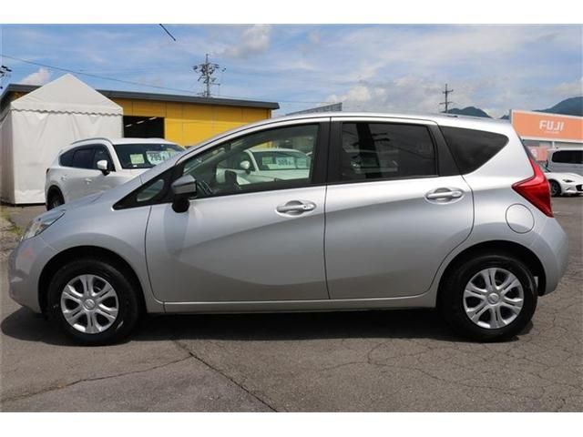 Nissan NOTE 2015-11 11527-22
