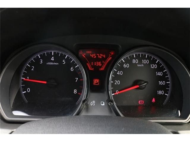 Nissan NOTE 2015-11 11527-6