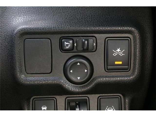 Nissan NOTE 2015-11 11527-7