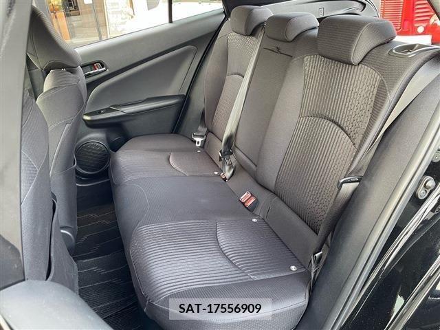 Toyota PRIUS 2018-02 377874-12