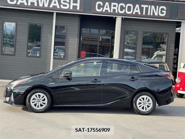Toyota PRIUS 2018-02 377874-7