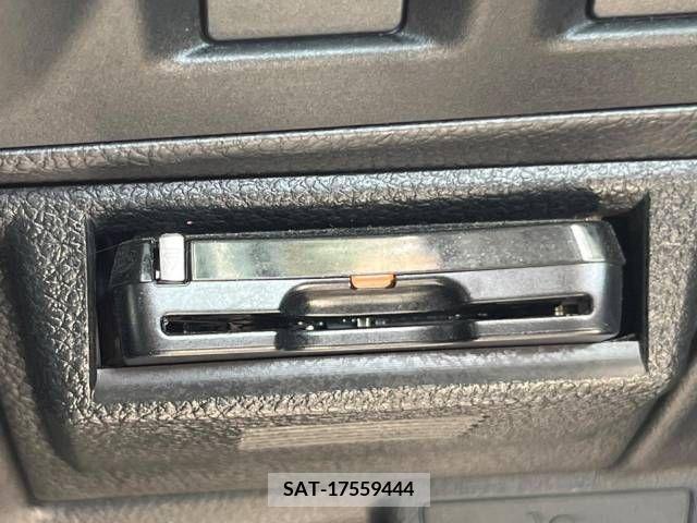 Subaru FORESTER 2017-11 384882-6