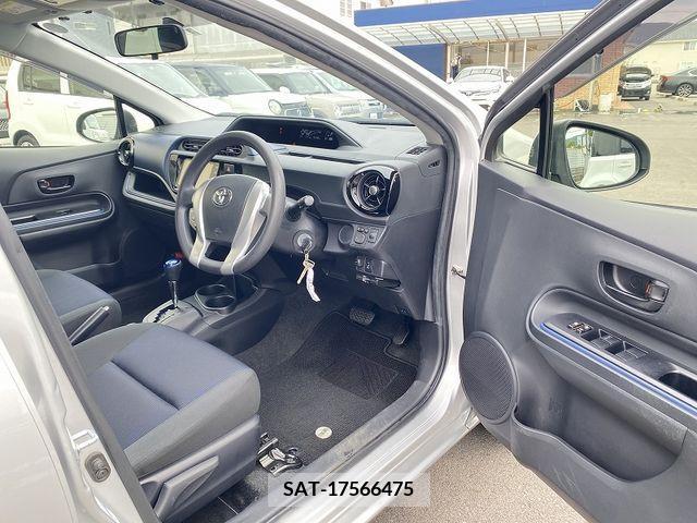 Toyota AQUA 2015-03 314231-10