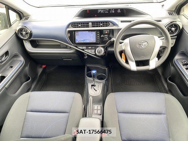 Toyota AQUA 2015-03 314231-9