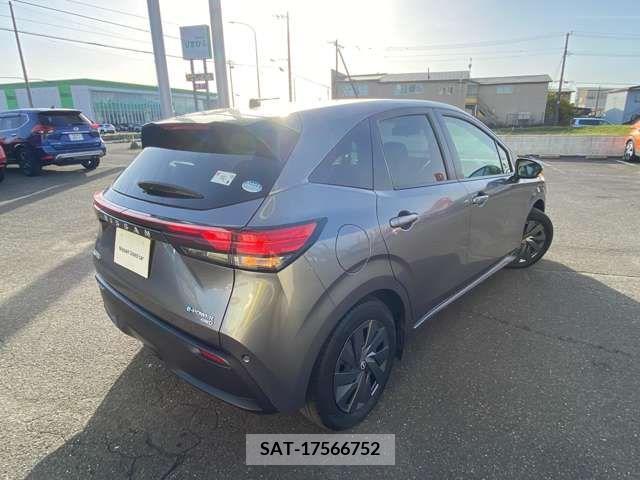 Nissan NOTE 2021-08 204802-1