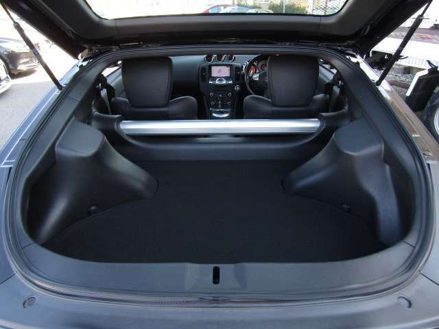 Nissan FAIRLADY Z 2011-02 27161-18