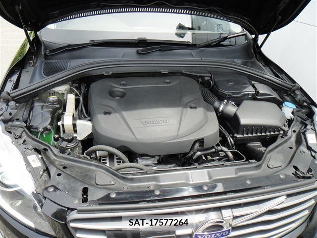Volvo XC60 2016-12 374506-19