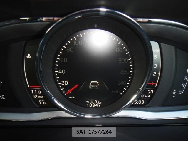 Volvo XC60 2016-12 374506-10