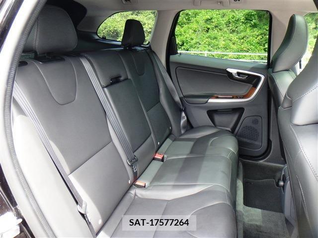 Volvo XC60 2016-12 374506-15