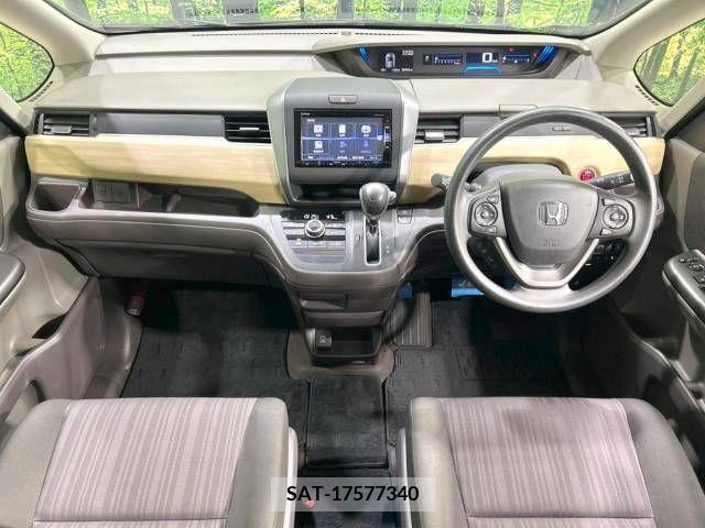 Honda FREED 2017-01 270515-1