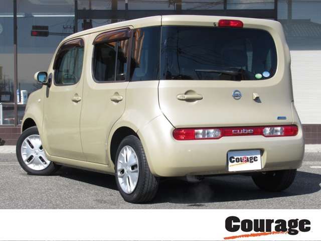 Nissan CUBE 2010-08 1041-1
