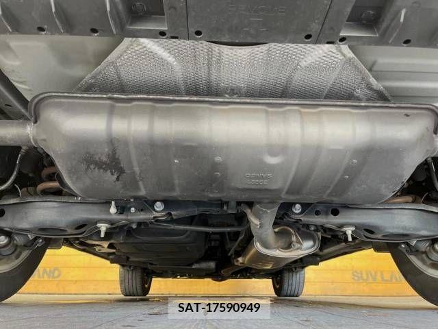 Lexus NX 2018-04 362917-19