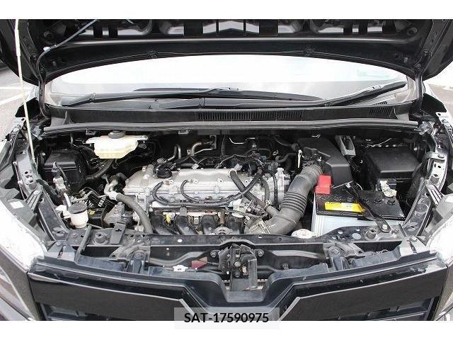 Toyota VOXY 2020-11 289095-18