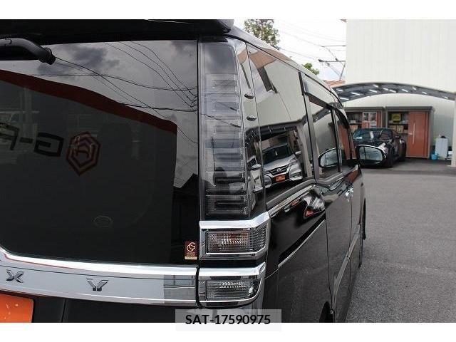 Toyota VOXY 2020-11 289095-10