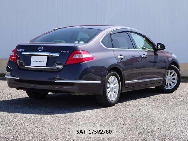 Nissan TEANA 2011-11 240979-1