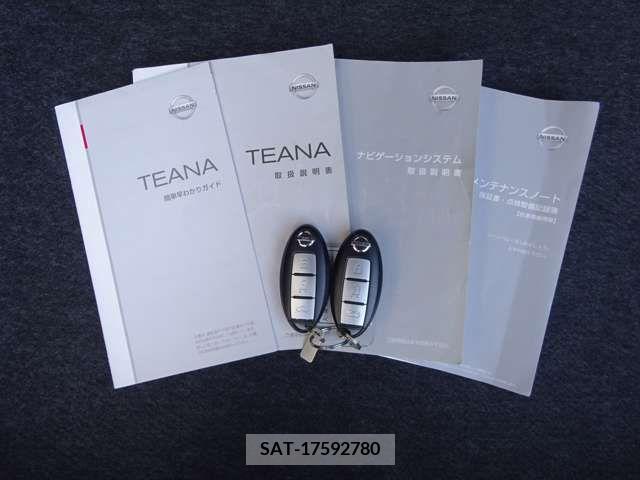 Nissan TEANA 2011-11 240979-19